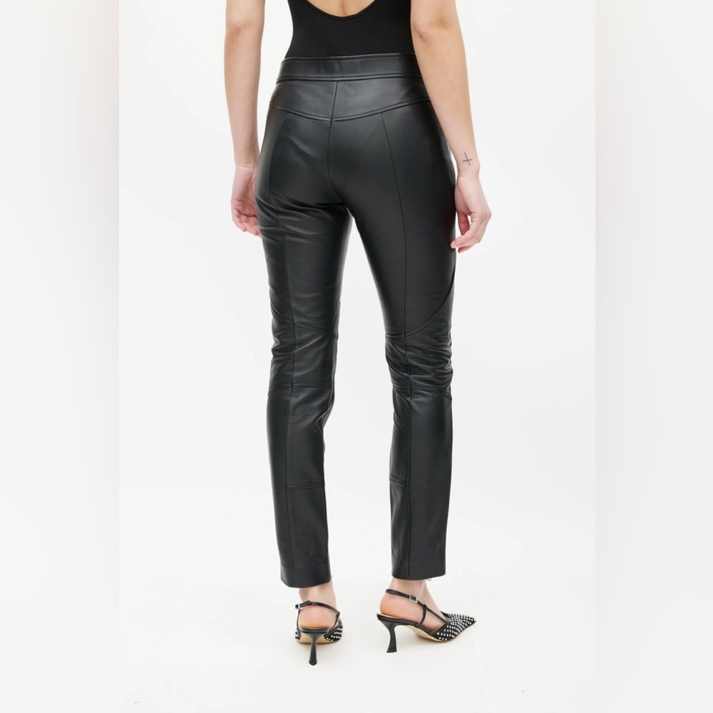 Versace Black Quilted Leather Pants – IT 36 | Authentic - Picture 4 of 15